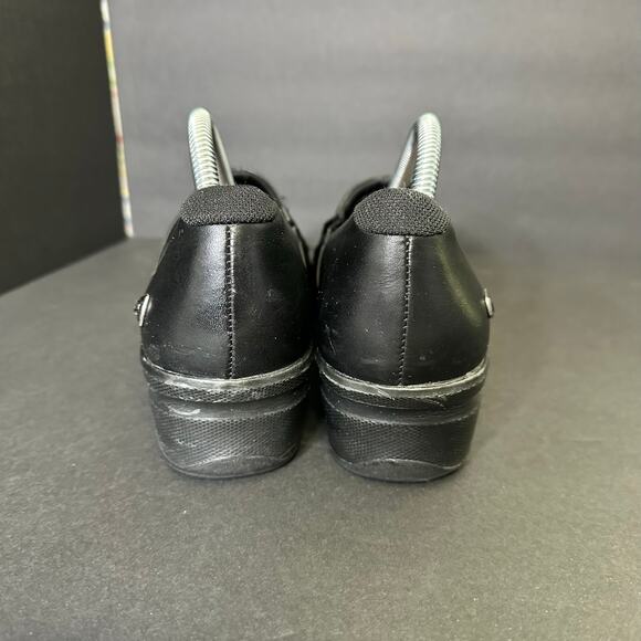 Keen size 10 Mora Clog Leather Comfort Slip On Shoes Black - Picture 5 of 12